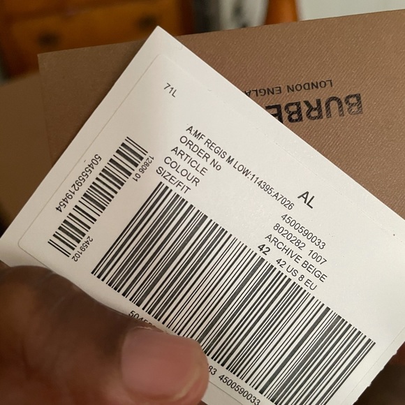 Men’s Burberry shoes worn twice - Picture 5 of 10